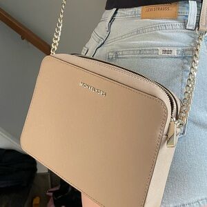 Michael Kors Crossbody Bag